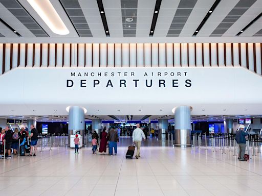 All flights from two Manchester Airport terminals cancelled after power cut