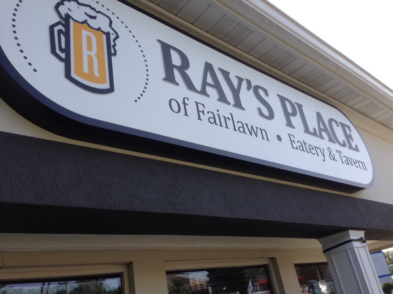 Ray’s Place announces Fairlawn location closing
