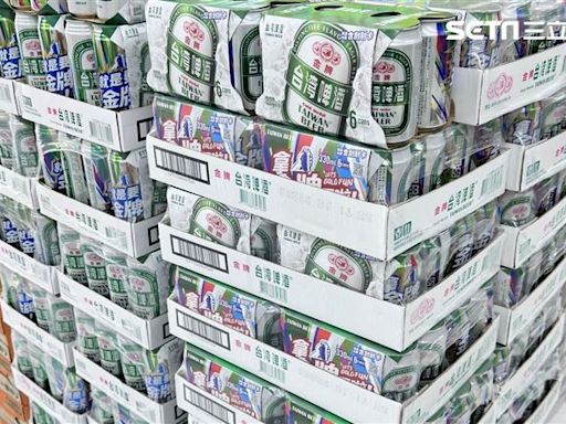 下班買爆！小北百貨「金牌啤酒買1送1」 門市人員備貨應戰