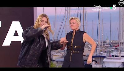 "Oh j'avais le vertige" : Anne-Elisabeth Lemoine finit debout sur la table de "C à vous" pour la dernière de l'émission à Cannes