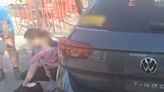 La Guardia Civil rescata en Torrevieja a una bebé encerrada en un coche al dejarse la madre las llaves dentro
