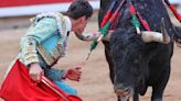 Los de Domingo Hernández, "atletas" en el encierro, desfondados en la corrida