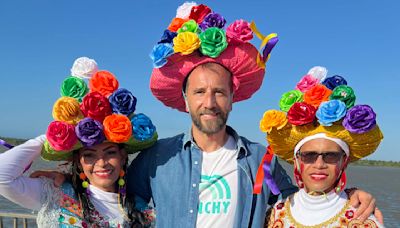 Échappées belles (France 5) - Ismaël Khelifa au coeur du Carnaval de Barranquilla