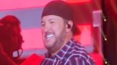 Luke Bryan suffers fall while performing as Idol judge mocks self moments later