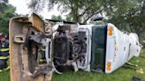 Florida bus crash kills eight, leads to DUI arrest of driver involved