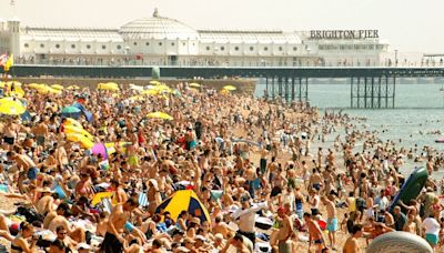 UK weather maps turn volcanic red from Newcastle to Cornwall by 29C heat bomb