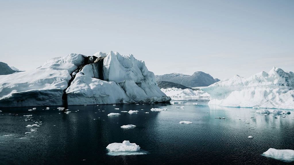 Arctic sea ice is declining at an alarming rate. A giant virus could stop that