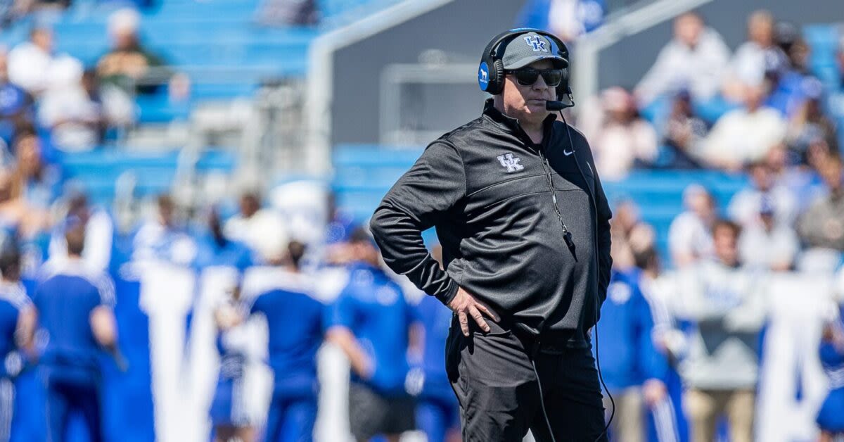 Mark Stoops doesn’t want to just exist at Kentucky, but has the window closed?