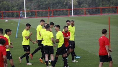 Así fue el primer entrenamiento de la era Albés en el Sporting (en imágenes)