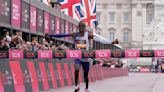 London Marathon pays tribute to last year's winner Kelvin Kiptum, who died in car crash