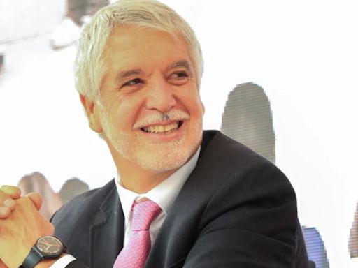 El exacalde Enrique Peñalosa celebró que por fin se construirá la ALO en su tramo norte