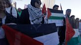 Izarán la bandera de Palestina en Neuquén capital tras charla de Atilio Borón - Diario Río Negro