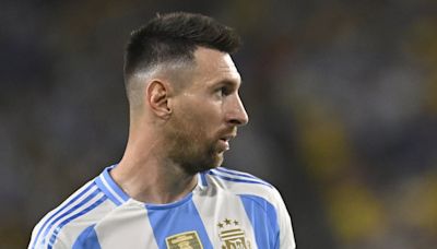 Lionel Messi was ignored by teammates amid Enzo Fernandez racism row