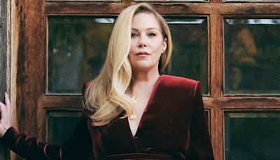 Christina Applegate Says She Wore Diapers After Contracting Virus from Tainted Salad