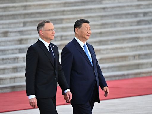 Leader of NATO member Poland visits China, talks to Xi about Ukraine, peace and trade