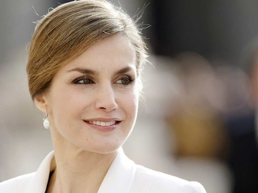 Letizia de España alquiló un vestido para ir a un acto oficial y apoyó así la moda sustentable