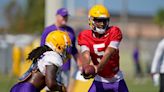 LSU football QB Jayden Daniels' mother appears to slam ASU: 'He needs a team to help him'