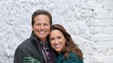 Party of Five’s Lacey Chabert and Scott Wolf Reunite as Sibling Duo for Hallmark’s ‘A Merry Scottish Christmas’
