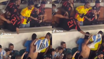 VIDEO: Amigos de Maluma intentaron robarle una camiseta de Argentina a un aficionado | El Universal