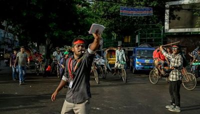 Where 16-year-olds run the streets: Bangladesh in limbo - The Boston Globe