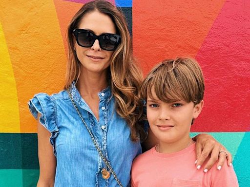 ¡Qué cambiado! Magdalena de Suecia presume de hijo en su paseo por el Miami más artístico