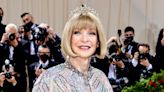 Anna Wintour Banned Chives, Onions and Garlic from the Met Gala Menu