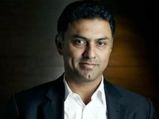 This Indian-Origin Part Of US' 10 Highest-Paid CEOs List, Beats Sundar Pichai & Satya Nadella - News18