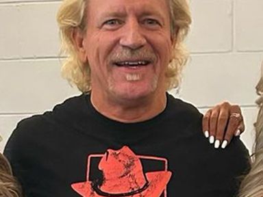 Wrestler Jeff Jarrett Says Taylor Swift Babysat His Daughters While His Late Wife Had Cancer: 'Like a Big Sister'