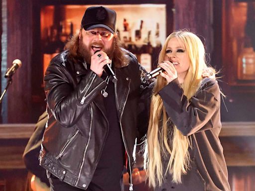 Avril Lavigne and Nate Smith Deliver Live Debut of New Collab 'Bulletproof' at 2024 ACM Awards