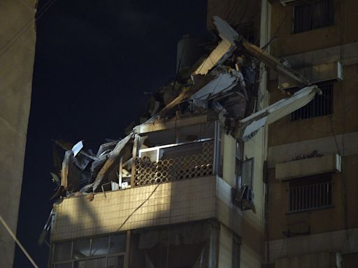 Al menos un muerto y 68 heridos en el ataque israelí contra un edificio en Beirut