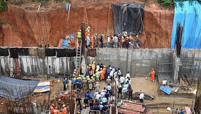 Mangaluru City Corporation (MCC) on Thursday, July 4, suspended the building licence issued to Rohan Montero for the construction of an apartment complex in Attavara village till further orders.