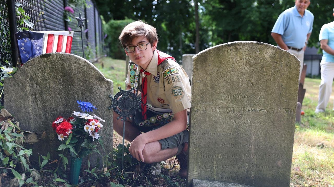 Thanks to a scout, a spy's grave among those spruced up in Oyster Bay