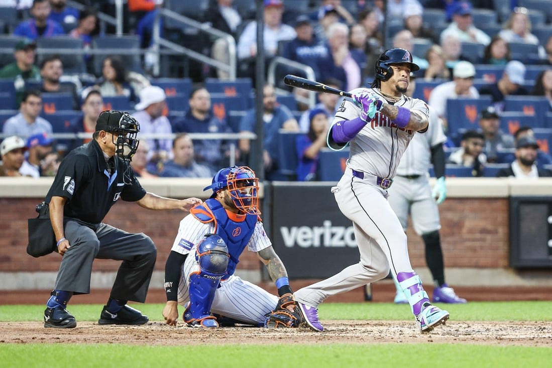 Deadspin | J.D. Martinez's tiebreaking homer powers Mets past D-backs