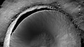 Mar de escuridão: Câmera da Nasa registra como é interior da cratera Shackleton; veja fotos