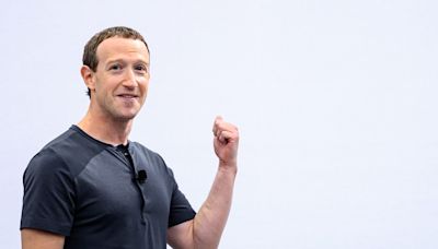 Mark Zuckerberg's Threads is catching up to Elon Musk's X