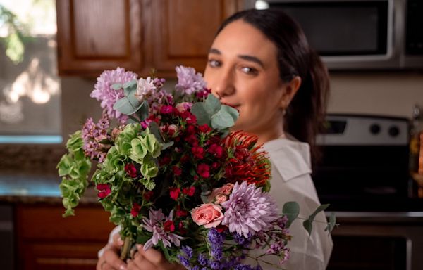 How to keep flowers alive longer: Easy tips to keep your Mother's Day bouquet fresh