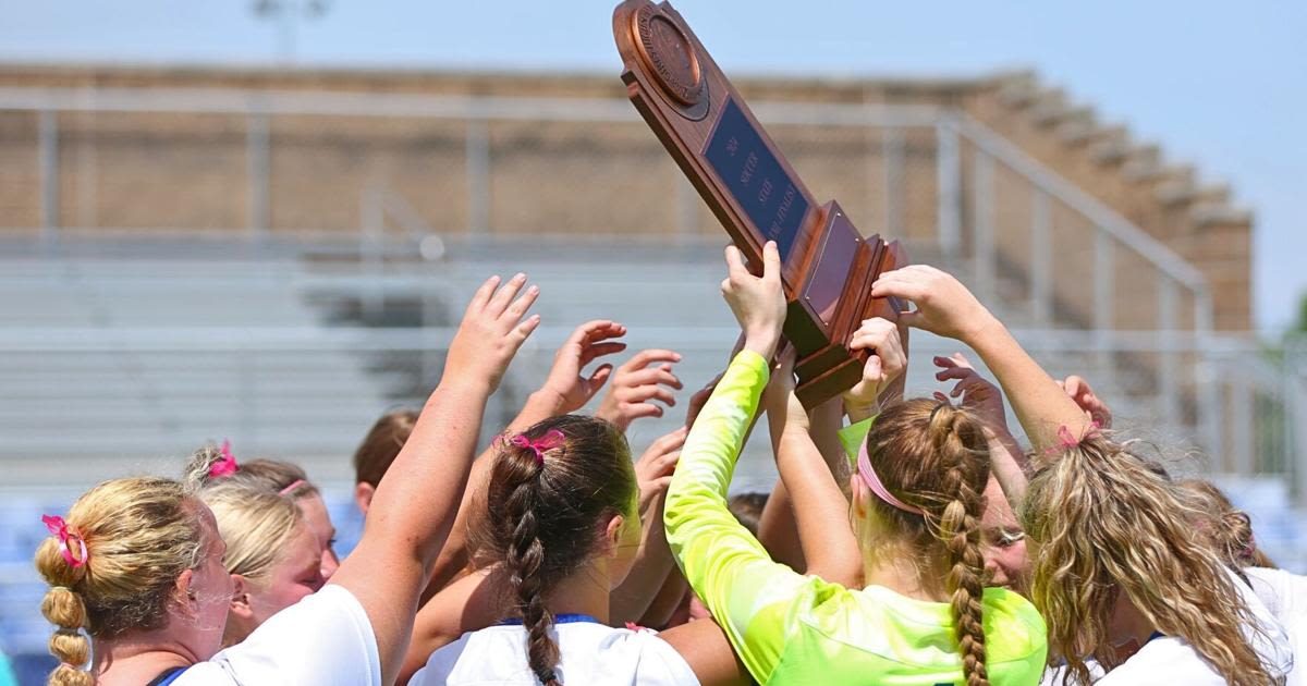 High School Girls Soccer: Dike-New Hartford falls in 1A semis, wraps season at 16-5