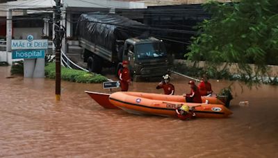 Las lluvias volvieron a castigar a Porto Alegre y se tuvieron que suspender las operaciones de rescate