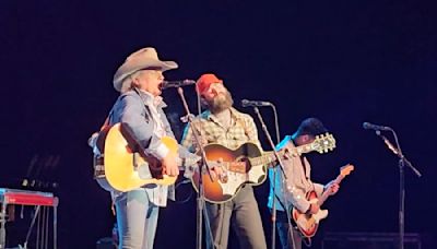 See Post Malone Join Dwight Yoakam for a Bunch of Songs at Los Angeles Concert