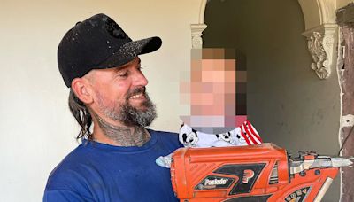 Tattooed tradie reveals he chased gunmen barefoot through the streets