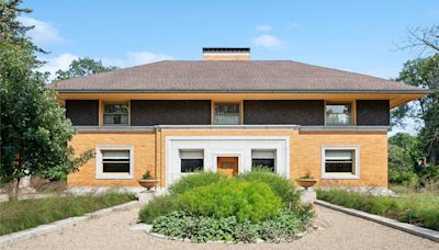 Frank Lloyd Wright’s Prairie-Style Winslow House Is Up for Grabs in Illinois