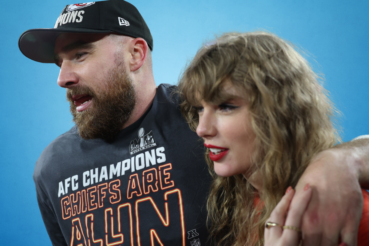 Travis Kelce's team speaks out over Taylor Swift breakup "contract"