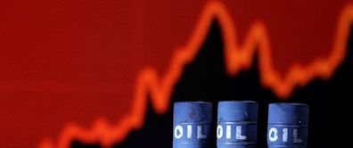 Oil futures fall as fears of a wider Middle East war fade