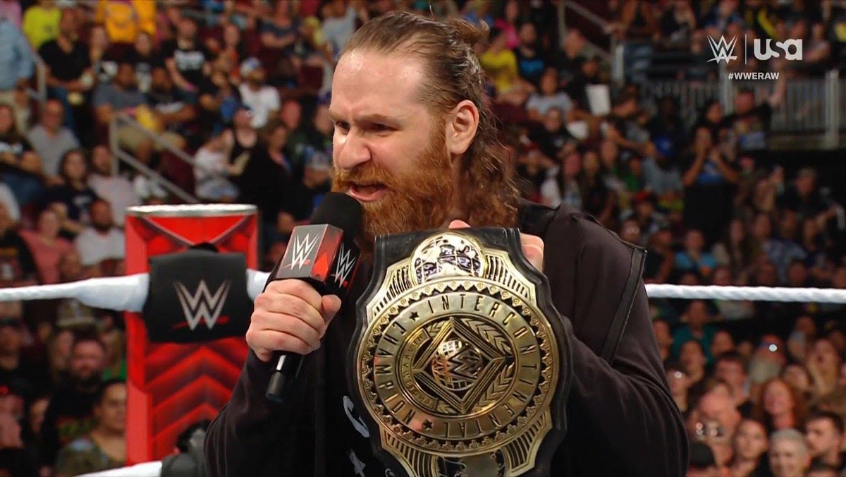 WWE Raw: Sami Zayn Agrees To Defend Intercontinental Championship at Clash at the Castle