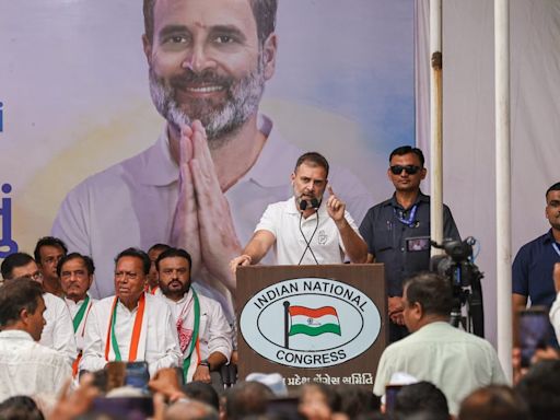 Rahul addresses party workers in Gujarat, says BJP will face Ayodhya like defeat in the state
