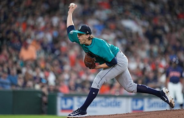 Logan Gilbert throws 8 dominant innings in Mariners' 5-0 victory over Astros