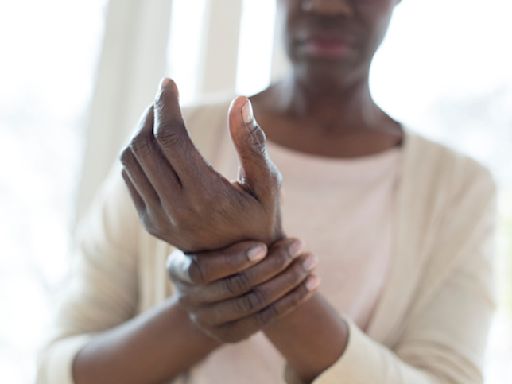 Ease Queasiness Naturally With These 2 Key Acupressure Points for Nausea