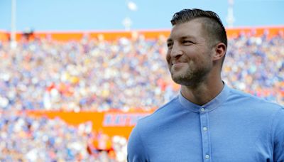 Tim Tebow featured as Legend QB in EA College Football 25