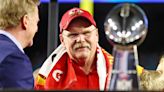 Chiefs owner Clark Hunt doesn't see Andy Reid retiring any time soon