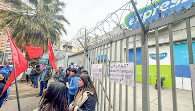 Se acaba huelga en Walmart Chile: trabajadores se acogen a artículo para mantener el contrato colectivo vigente | Diario Financiero